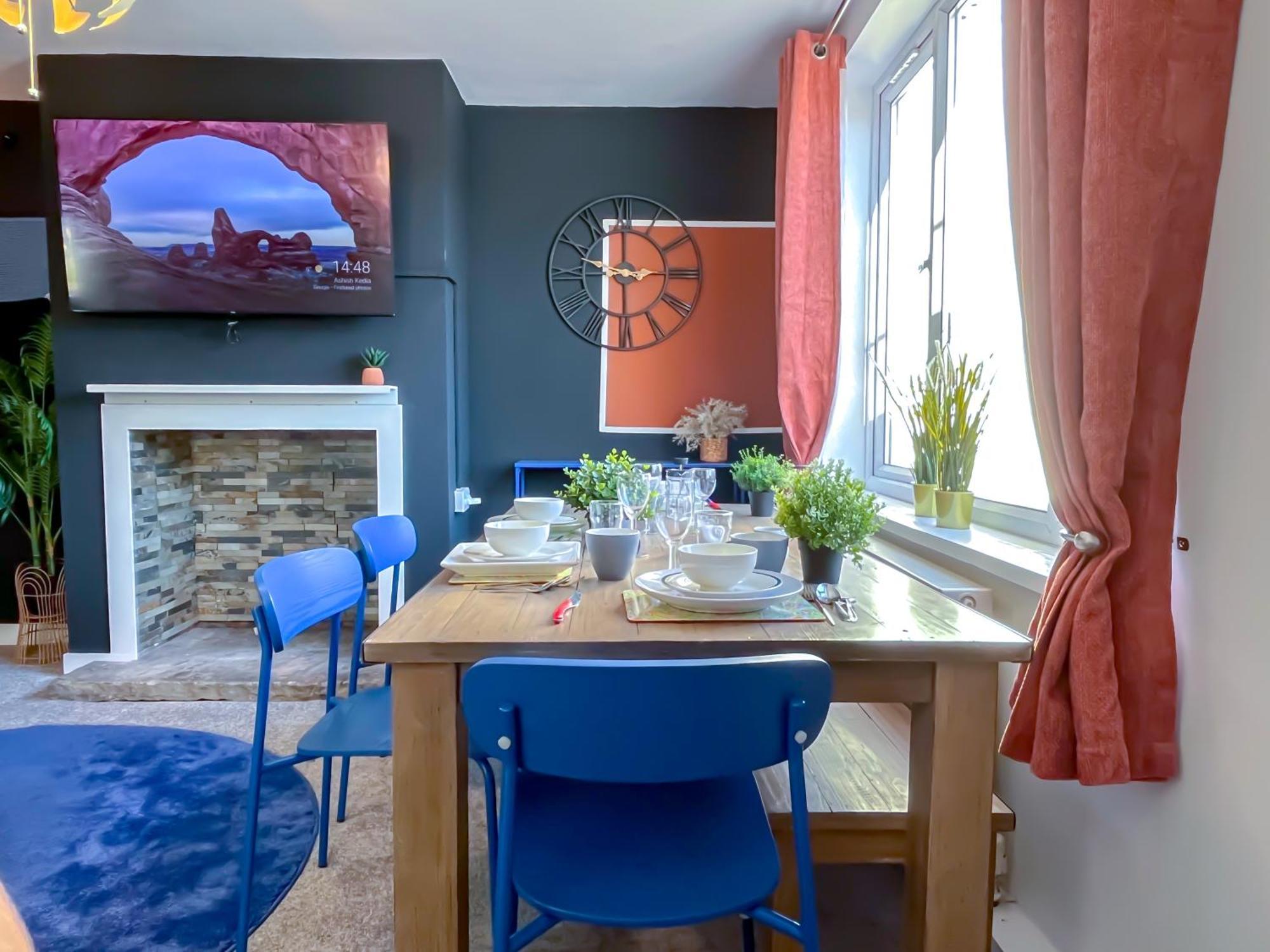 Holiday home Colleyhouse-private Parking-business-group-relocation-spaciousstylish 4brhome-sleeps 10 Sheffield