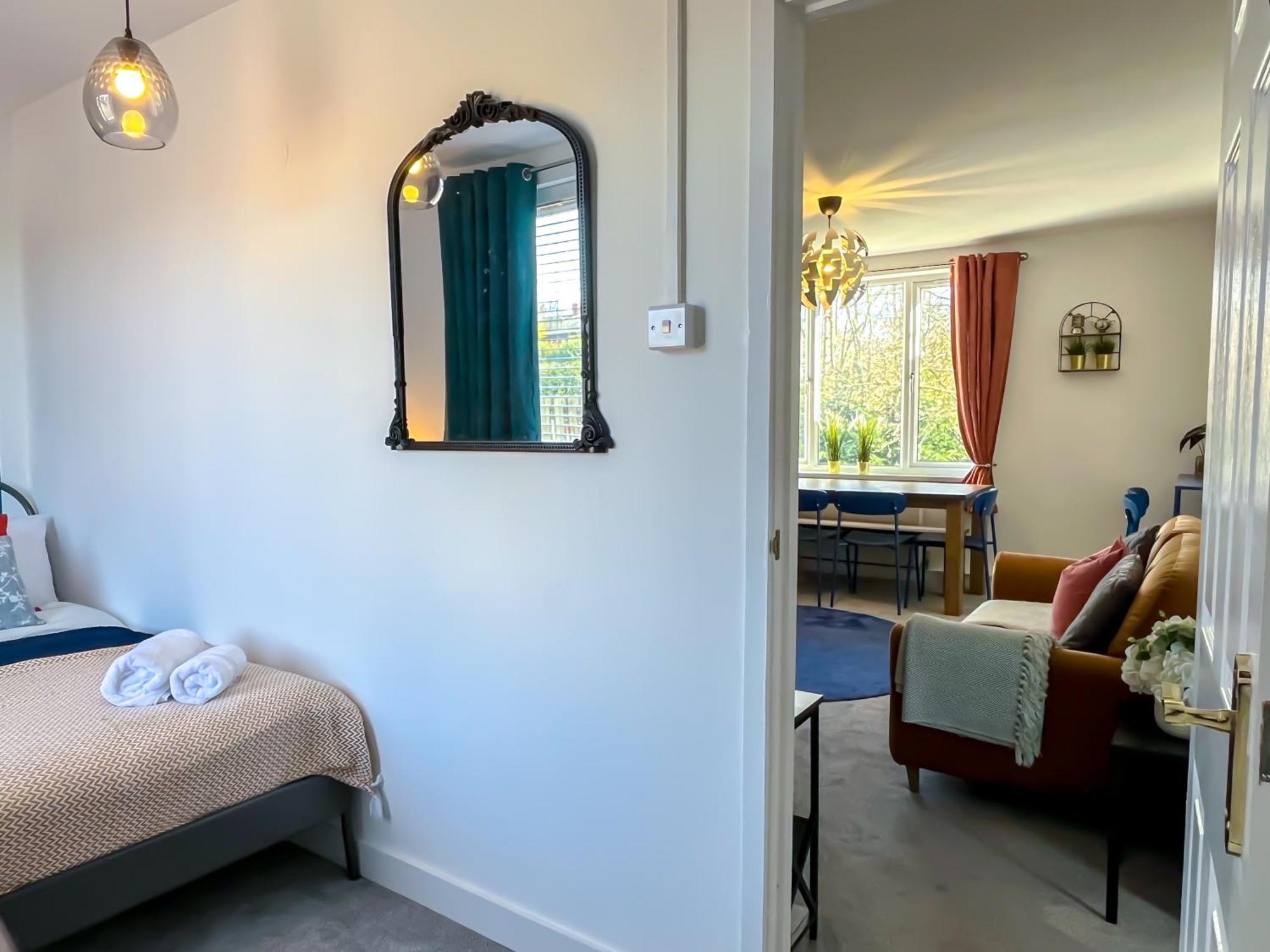 Holiday home Colleyhouse-private Parking-business-group-relocation-spaciousstylish 4brhome-sleeps 10 Sheffield